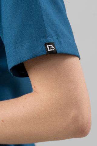 Serene Blue Scrub Top - Crème Comfort